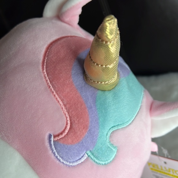 NEW Squishmallows Ilene the Unicorn Hug Mees Valentines Special Edition 2022 - Picture 10 of 12